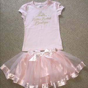 Bibbidi bobbidi boutique shirt and skirt size XS